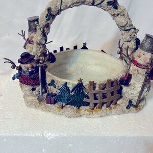 Collectable Holiday by Kirklands Snowman Basket Wishing Well